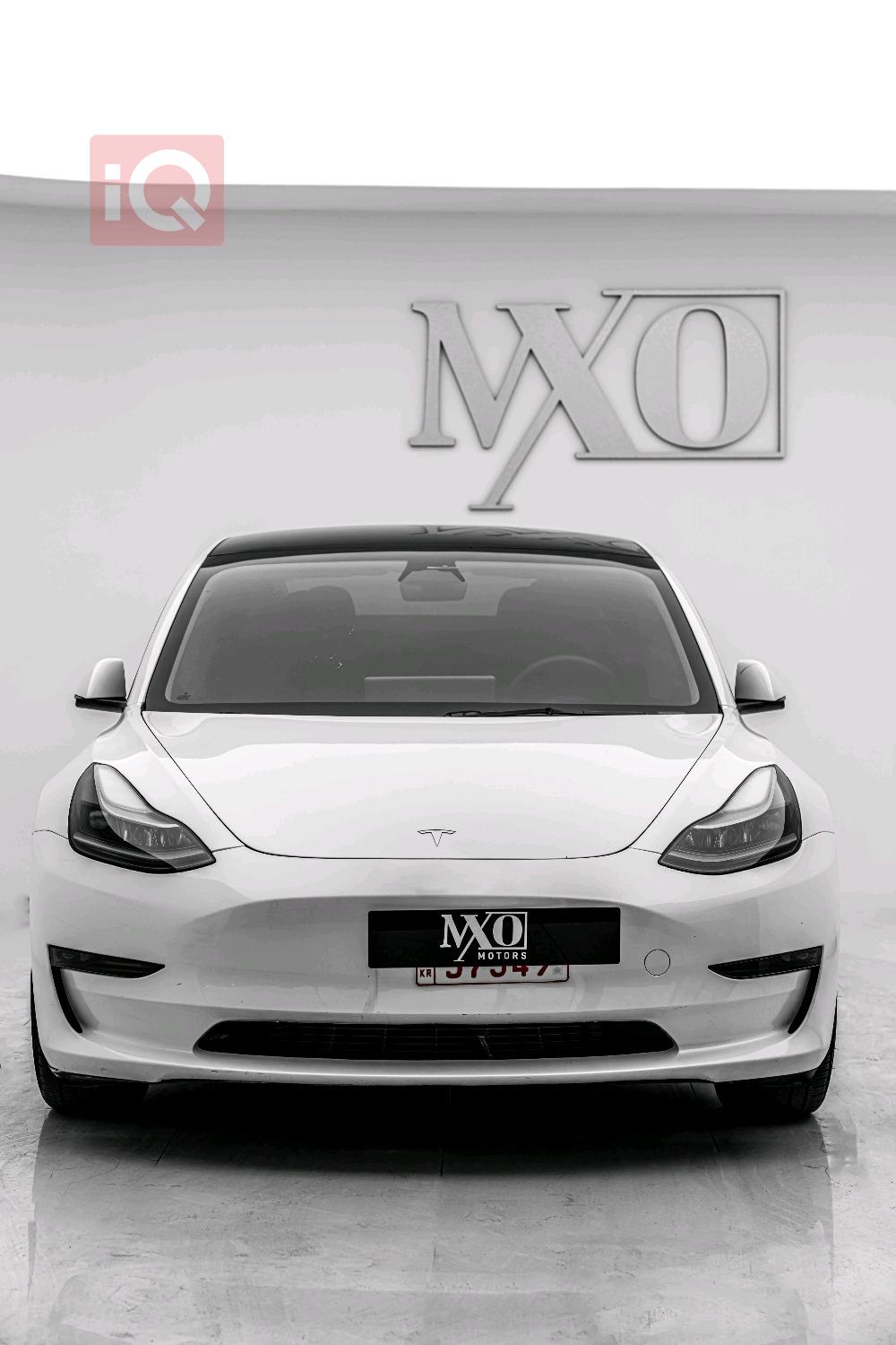 تێسلا مۆدێل 3